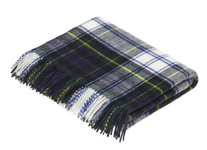 THROWS- Tartan Plaid - Merino Lambswool Throw Blankets - Made in UK - Pleasant Beach Living