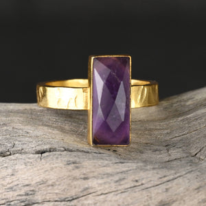 JEWELRY-RING, Amethyst  Rectangle Ring on a Hand Hammered Golden Band - Pleasant Beach Living