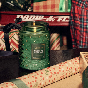 CANDLE - Voluspa Noble Fir Garland 18oz - Pleasant Beach Living