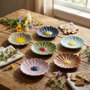 Flower-shaped appetizer dinner plate by CCOI, flower design with decorative edges, perfect for serving small appetizers or snacks.