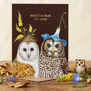 HnC best friend owl greeting card with foil accents, featuring cute owl illustrations on a premium paper background.